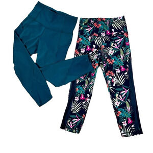 TWO Pairs of OLD NAVY Active Go-Dry Leggings Pants - size XS